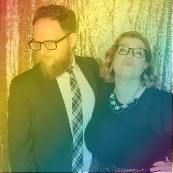 Meet your Posher, Laura - Picture 1 of 1